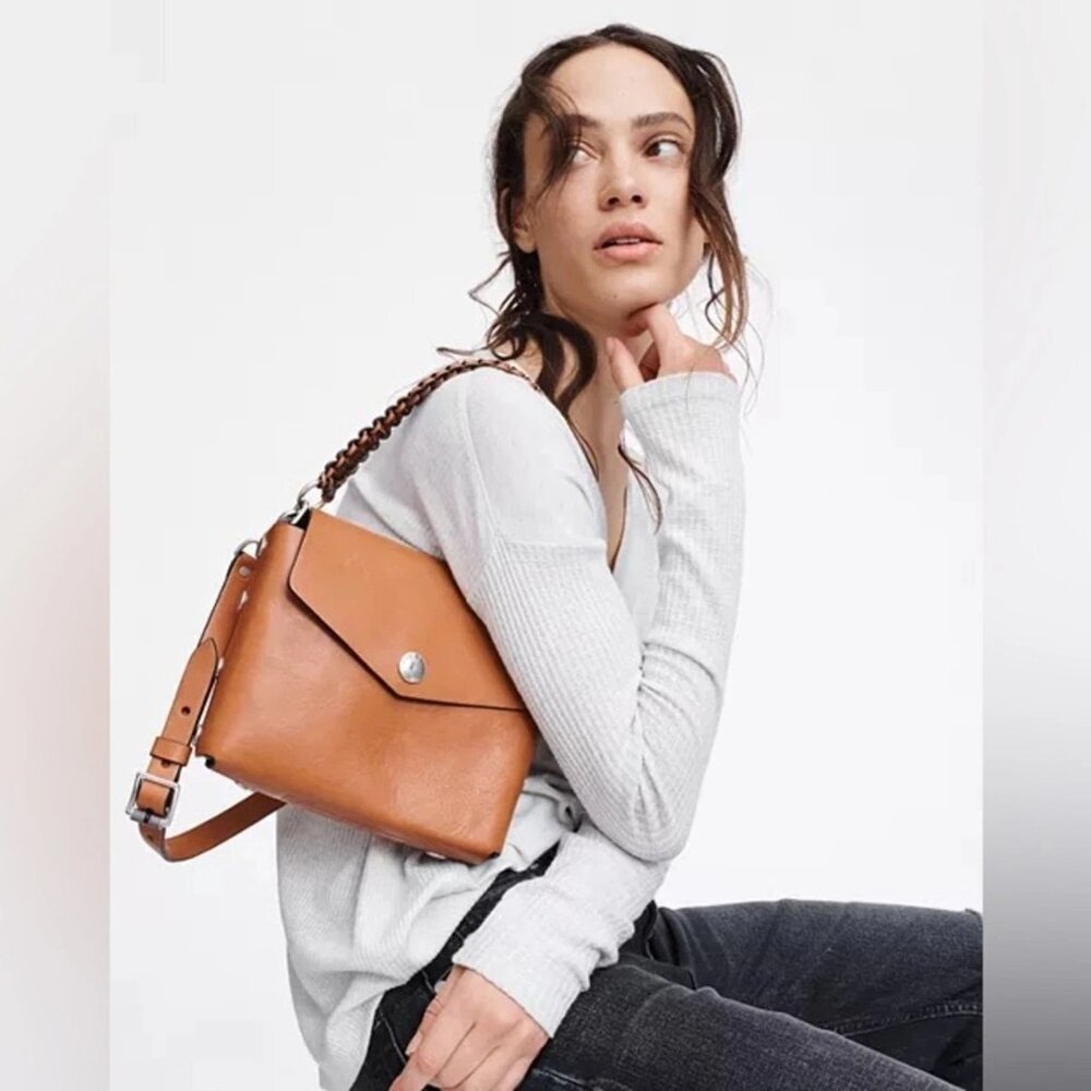 Rag & Bone Atlas Leather Shoulder Bag neutral scandi girl quality invesment